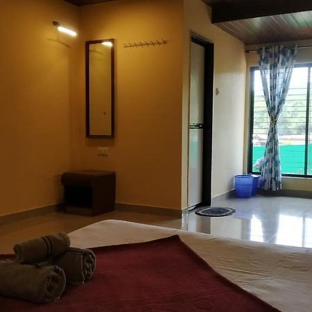 מלון Mahābaleshwar Bluebell Residency מראה חיצוני תמונה