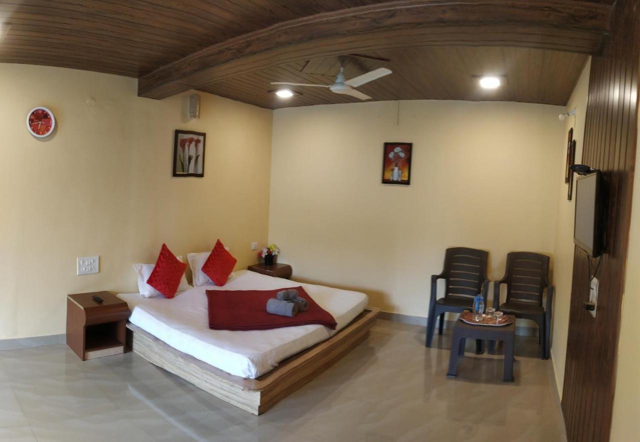 מלון Mahābaleshwar Bluebell Residency מראה חיצוני תמונה