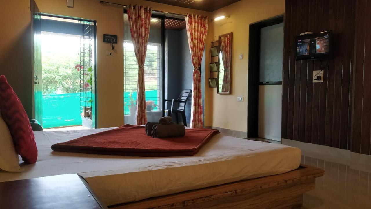מלון Mahābaleshwar Bluebell Residency מראה חיצוני תמונה